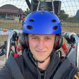 Ik paramotoring Vang Vieng